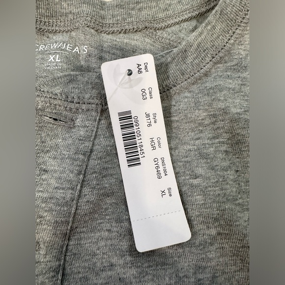 Men’s J Crew Factory Long Sleeve Crew Shirt - Picture 2 of 3